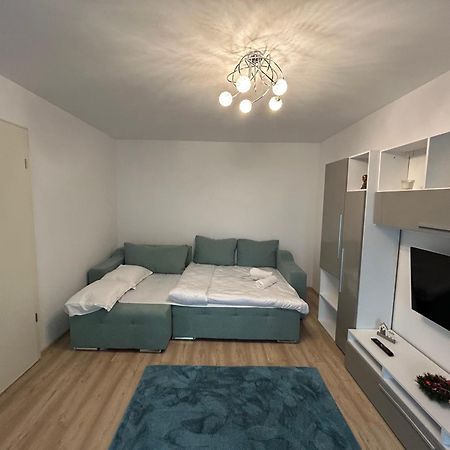 Jad Luxury 3 Rooms & 2 Rooms Apartments In Kasper, Near Coresi Mall Braşov Exterior foto