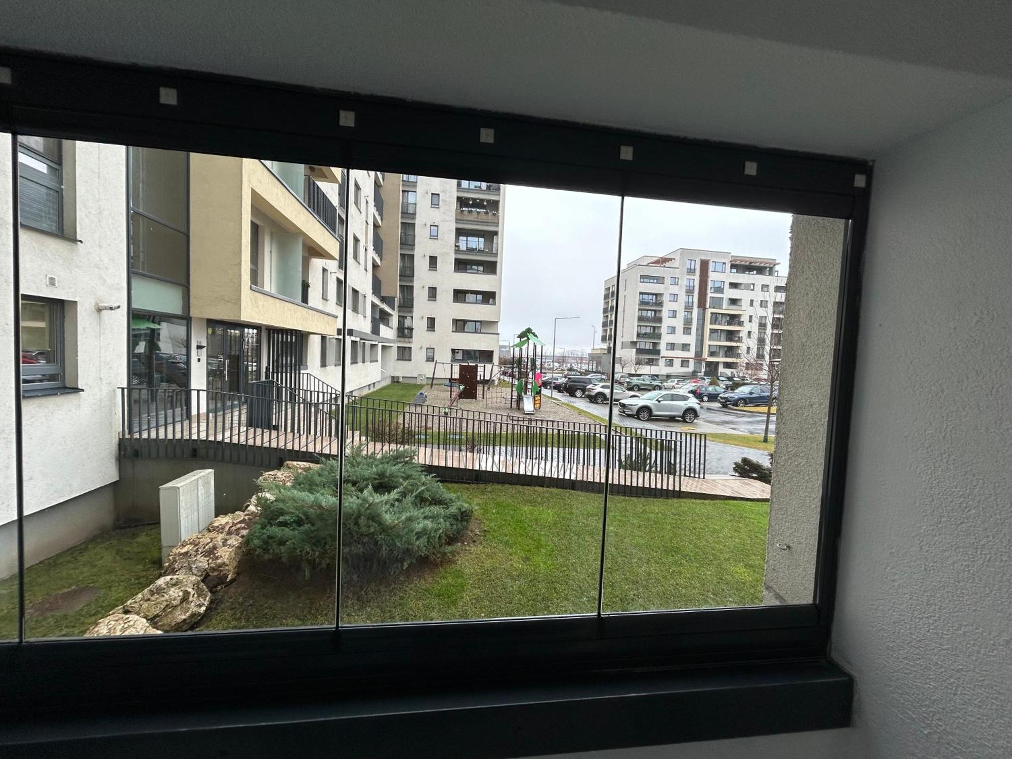 Jad Luxury 3 Rooms & 2 Rooms Apartments In Kasper, Near Coresi Mall Braşov Exterior foto